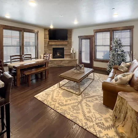 Ideal Condo 2 Minute Drive To Deer Valley'S Lift